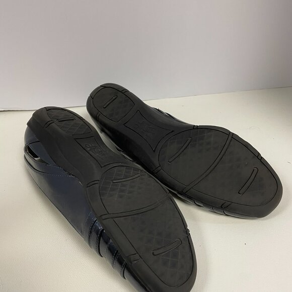 Navy blue flats, Life Stride, size 8 - Picture 5 of 6